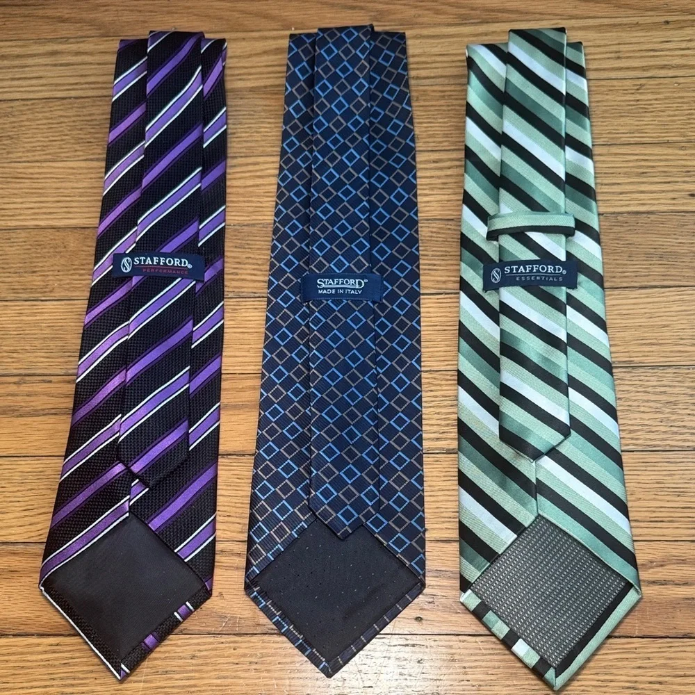 Beautiful Stafford Striped/Patterned Men's Tie Set